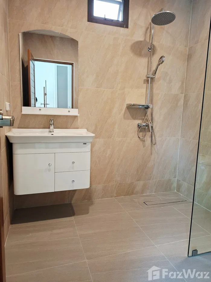 picture 3 Bedroom House for sale in Chalong, Phuket 6471180 - 13/14