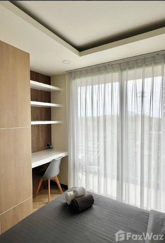 picture Spacious 1 bedroom apartment with pool view 6472006 - 10/15