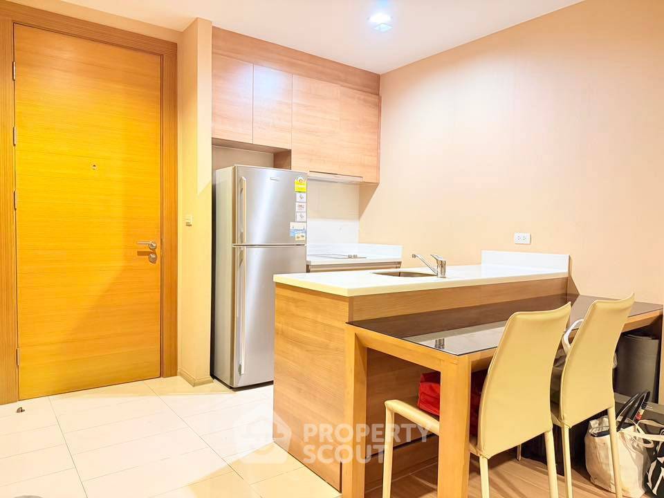 picture 1-BR Condo at Rhythm Ratchada-Huaikwang near MRT Huai Khwang (ID 2537884) - 4/10