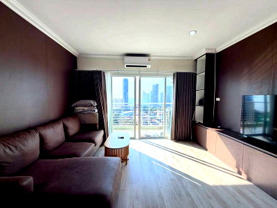 Condos for sale : Condo for sale, AD Wongamat, Naklua, Pattaya. Fully furnished, move in Ready