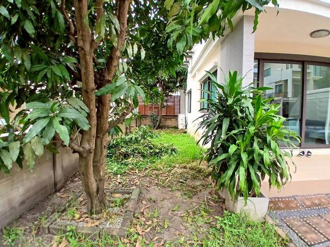 ให้เช่าบ้านเดี่ยว 5 ห้องนอน 228 ตร.ม. 55 ตร.ว. โกลเด้น เพรสทีจ วัชรพล-สุขาภิบาล 5