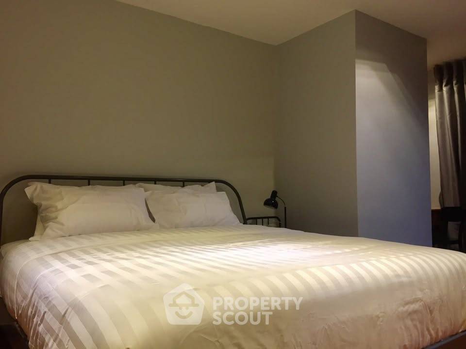 picture 2-BR Condo at Baan Paholyothin Place Condominium near BTS Ari (ID 2855751) - 16/30