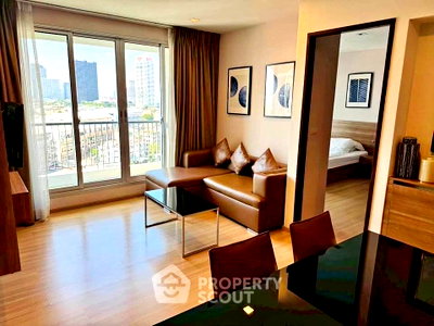 Condos for rent : Well-Priced 2-BR Condo At Rhythm Sathorn, 300m to BTS Saphan Taksin (ID 2999898)