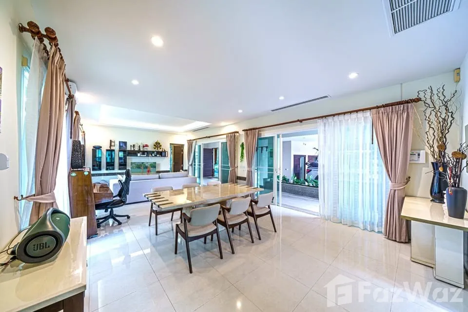 picture 4 Bedroom Villa for sale in Rawai, Phuket 6471326 - 4/17