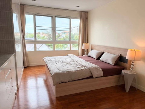 For Rent Baan Siri Sathorn - Yenakard Fully Furnished (Near MRT Klongtoey)