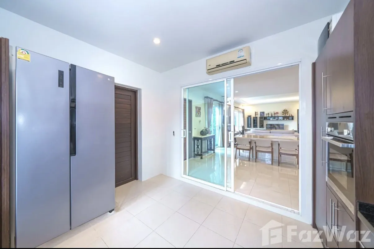 picture 4-bedroom villa on big land plot in Rawai 6476613 - 11/30