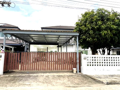 บ้านเดี่ยว ลำลูกกา คลองหก : ขายบ้านเดี่ยว ลีฟวิ่งนารา คลอง 4