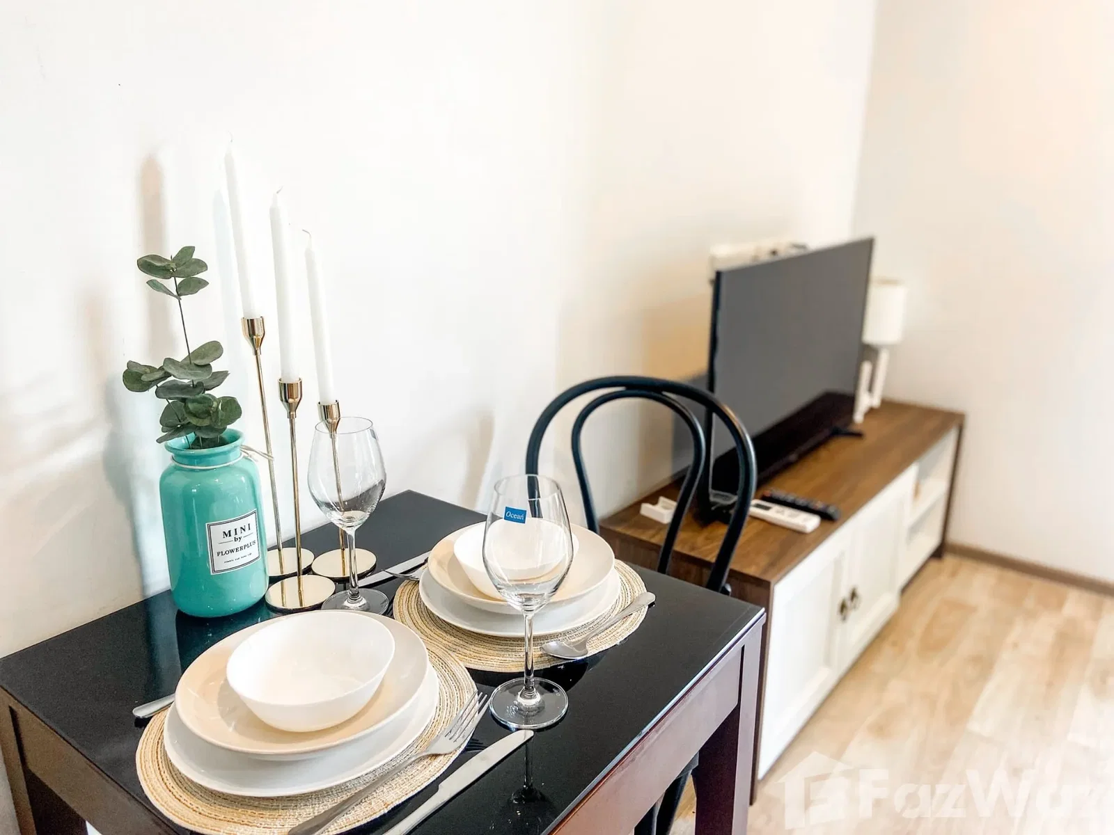Cozy Studio Condo for Sale at The Base Central 6475439 - image 3
