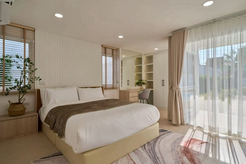 รูป Luxury Pool villa 2 ชั้น บ้านหรูสไตร์โมเดิร์นหรู ดีไซน์ทันสมัย พร้อมสระว่ายน้ำในตัว #C3MG100306 - รูปที่ 13/16