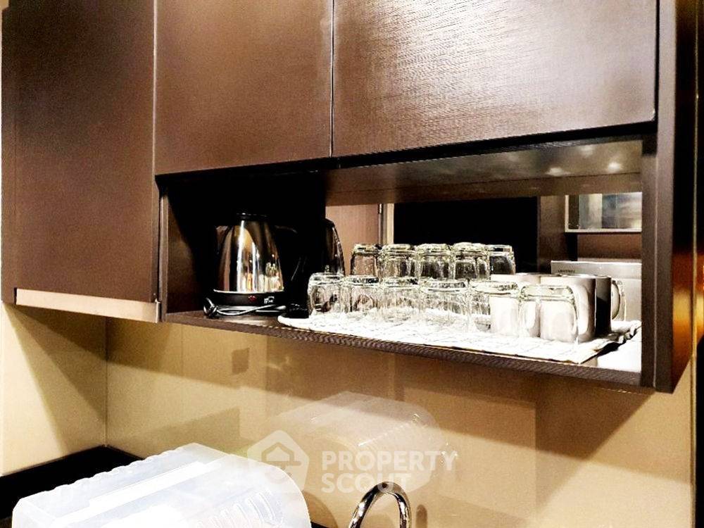 picture 1-BR 34 Sqm At 30th Floor At The Edge Sukhumvit 23, MRT Sukhumvit 200m (ID 2739002) - 6/12