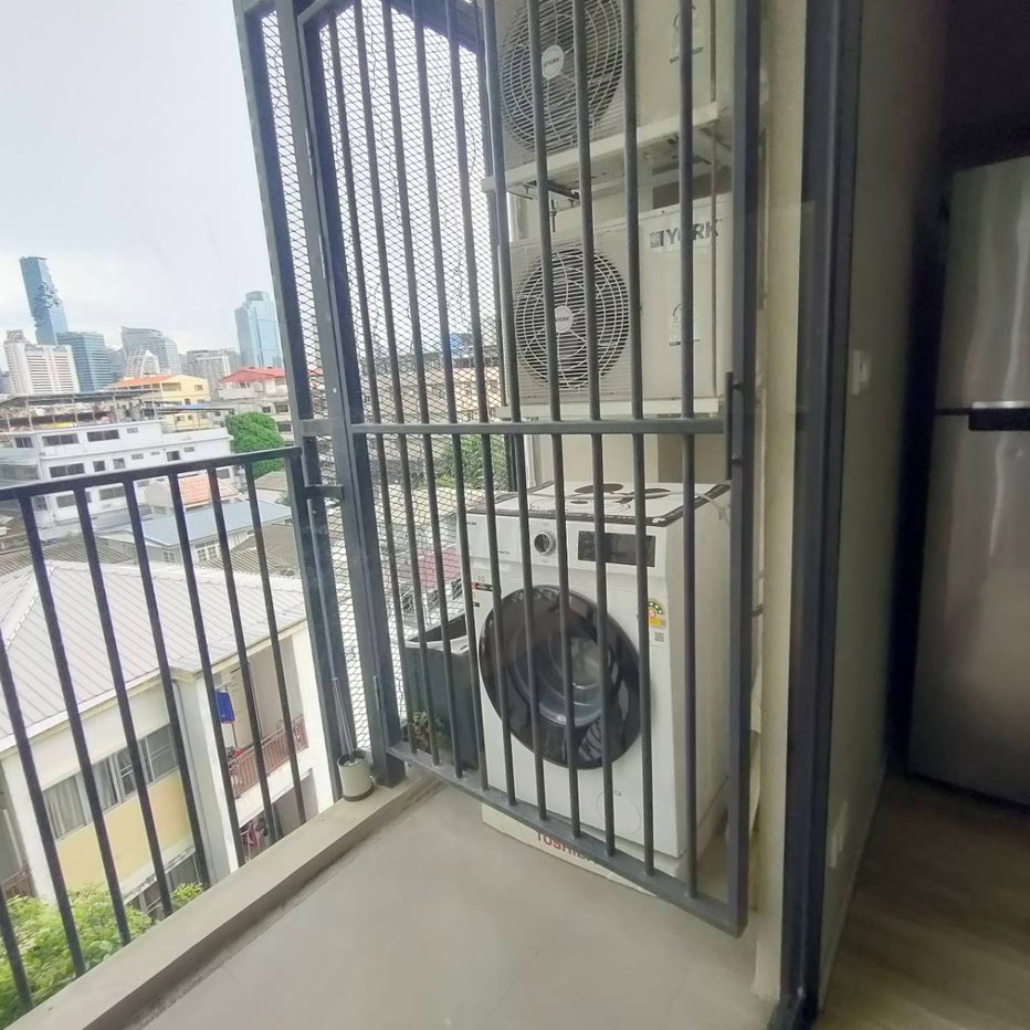 รูป 💙💛❤️(For Rent)Blossom Condo Sathorn Charoenrat 🚝 BTS สุรศักดิ์(มีรถตู้รับส่ง) - รูปที่ 6/8