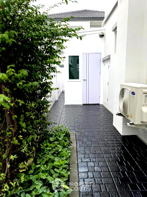 Houses for rent : 4-BR House at Villaggio 3 Srinakarin - Bangna in Bang Kaeo (ID 3003349)