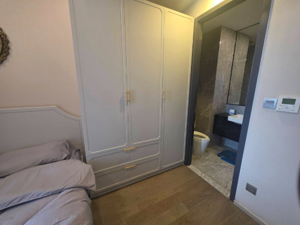 picture ðĨ For Rent â Ashton Asoke | Next to MRT Sukhumvit | Only 230 m from BTS Asok | High Floor - 7/9