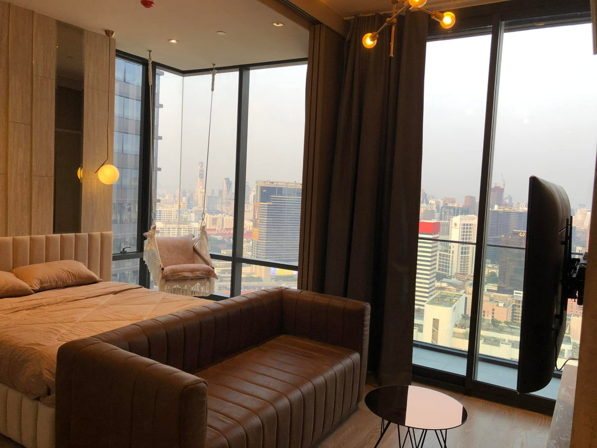 รูป Ashton Silom【𝐑𝐄𝐍𝐓】🔥ห้องหรูเหนือระดับ พร้อม Sky Facilities และวิวเมืองแบบพาโนรามา🔥 ติดต่อไลน์ไอดี: @hacondo - รูปที่ 2/10