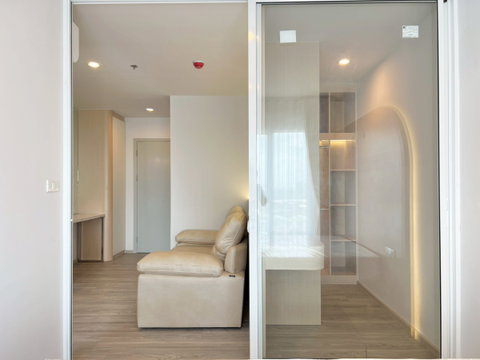 For rent: Regent Home Bangna, 350 meters from BTS Bangna {New room}.