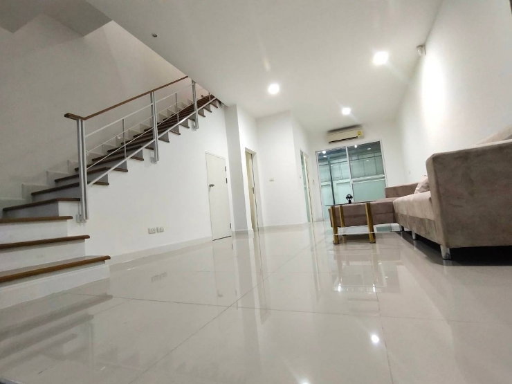 รูป ขายบ้านกลางเมืองใกล้เซ็นทรัล(Central Eastville) สภาพดีมาก แบงค์ประเมิน7ล้าน เราขายเพียง5.9 พร้อมโอนก่อนมิถุนายน69 นี้ - รูปที่ 22/34