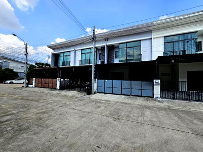 Townhouses for sale Bangkok : 🏡🔥 Urgent Sale! 📍 Pruksa Ville 85 Leabklong Taweewattana - Lowest Price in the Project! 🔥🏡