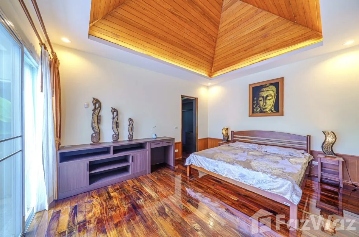 picture 4-bedroom villa on big land plot in Rawai 6476613 - 13/30