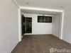 listing thumbnail image 12