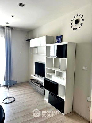 Condos for sale : 1-BR 60 Sqm Condo At Centric Ratchada Huai Khwang, 100m to MRT Huai Khwang (ID 2999661)