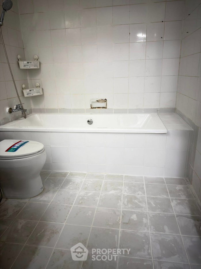 picture 2-BR Condo at Wittayu Complex near BTS Phloen Chit (ID 3006676) - 3/22