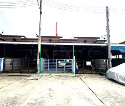 Townhouses for sale ปลวกแดง : TOWN HOUSE 19 Sq.w. Pluak Daeng Rayong for 986,000