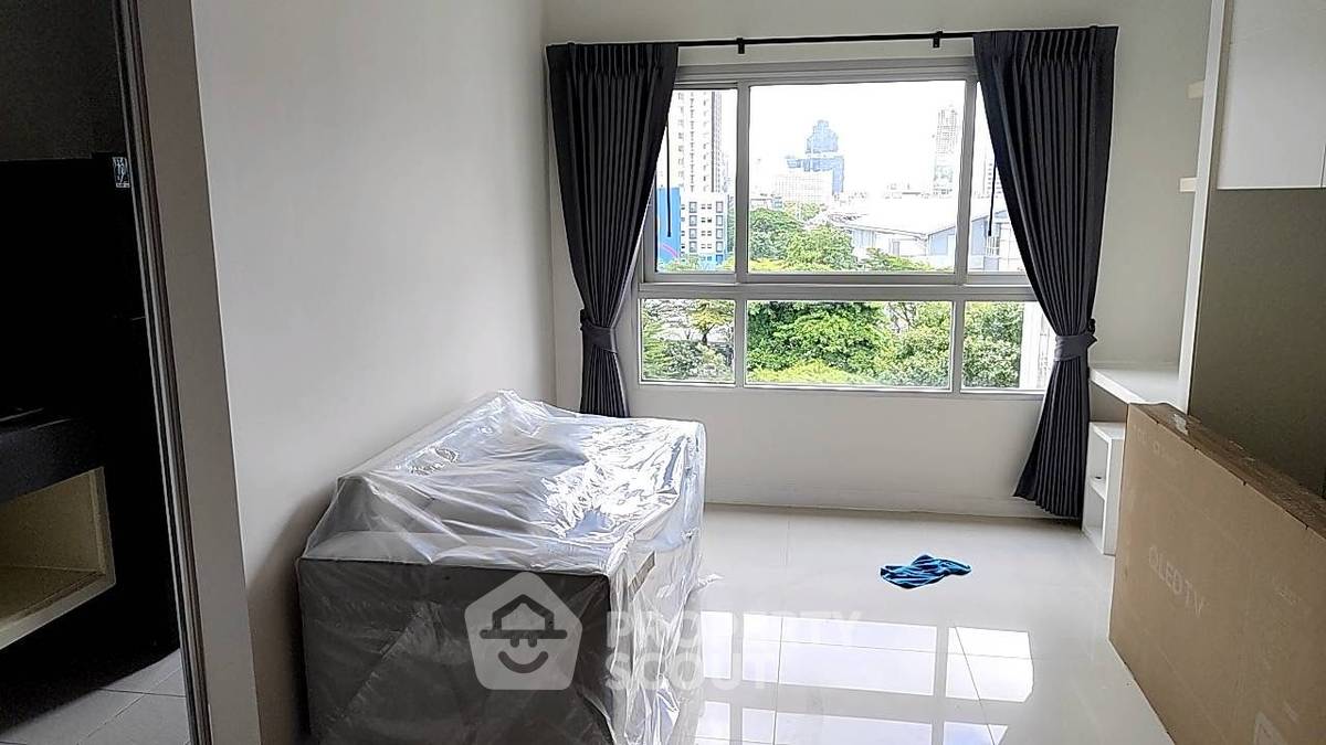 picture 1-BR Condo at Q House Sathon near BTS Krung Thon Buri (ID 2266169) - 1/7