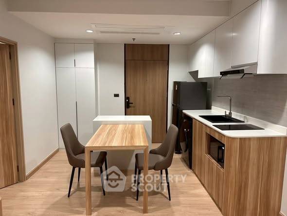 รูป คอนโด 1-ห้องนอน ที่ โนเบิล รีมิกซ์ ใกล้ BTS ทองหล่อ (ID 3005073) - รูปที่ 2/9