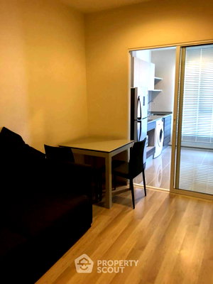 Condos for rent : 1-BR Condo at Centric Ratchada - Huai Khwang near MRT Huai Khwang (ID 3002094)