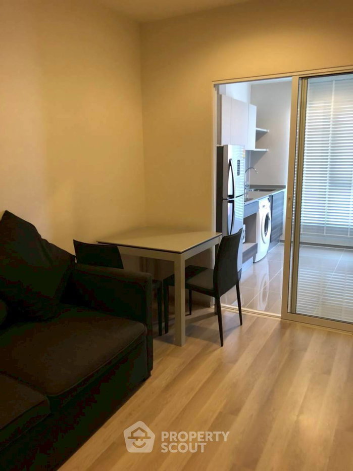 picture 1-BR Condo at Centric Ratchada - Huai Khwang near MRT Huai Khwang (ID 3002094) - 1/11