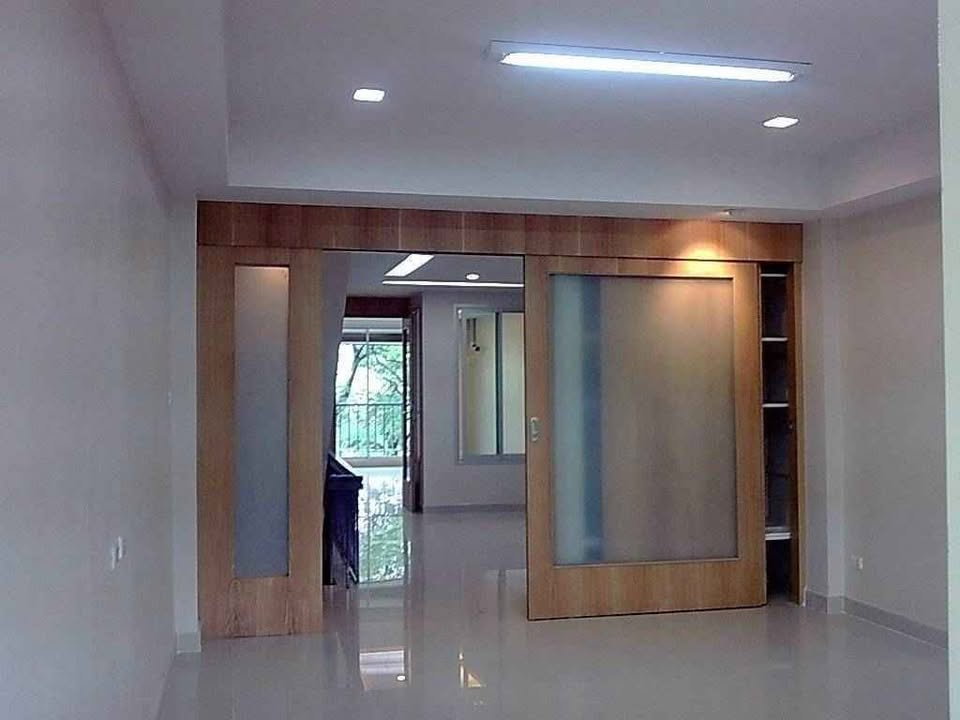 รูป HR3534ให้เช่าอาคารพาณิชย์ โฮมออฟฟิศ 4 ชั้นครึ่ง ริมถนนใหญ่ลาดพร้าว ที่จอดรถสะดวกกว่า 5 คัน ใกล้รถไฟฟ้าสายสีเหลือง สถานีลาดพร้าว 71 เพียง 80 เมตร - รูปที่ 3/11