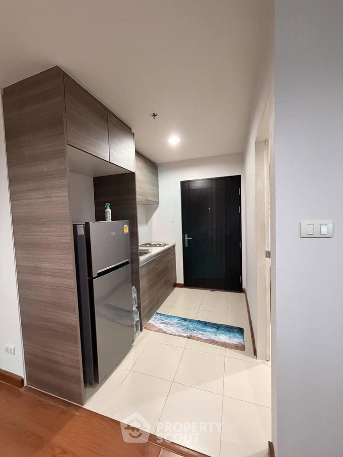 picture 1-BR Condo at Belle Grand Rama 9 near MRT Phra Ram 9 (ID 2537748) - 5/8