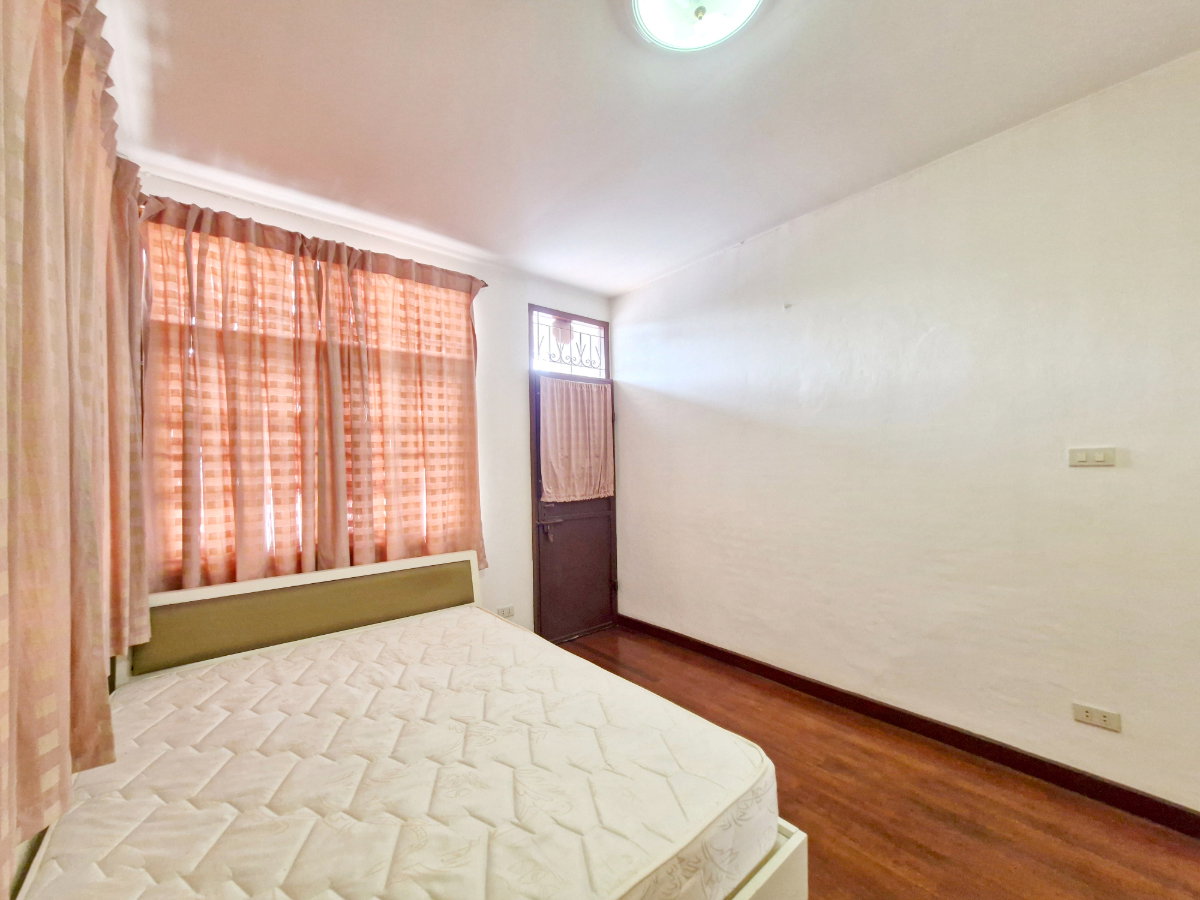 picture HK0480, House for rent 3 Br.,Huaikhwang - 22/24