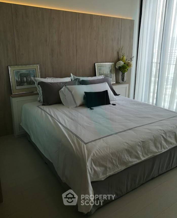 picture 2-BR Condo at Noble Ploenchit near BTS Phloen Chit (ID 2563461) - 1/8