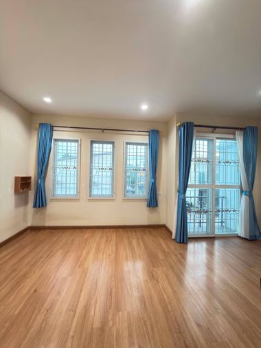 4-bed townhouse for sale, 21.9 sq wah, Golden Town 2 Bangna - Suanluang