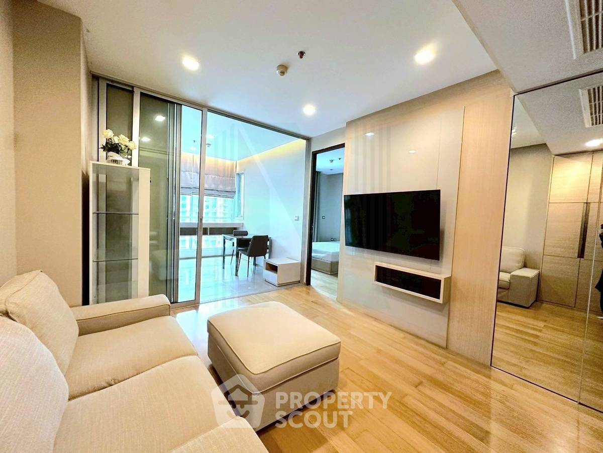 picture Well-Priced 1-BR At The Address Asoke, 33rd-Floor & 100m ARL Makkasan (ID 2763193) - 3/8