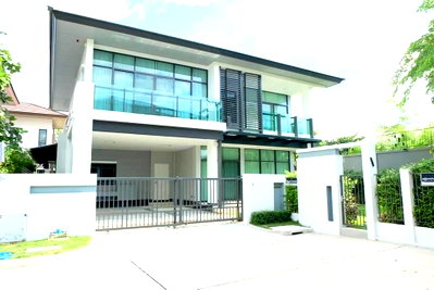 Houses for rent : 4-BR House at Setthasiri Onnut-Srinakarin in Prawet (ID 1442279)