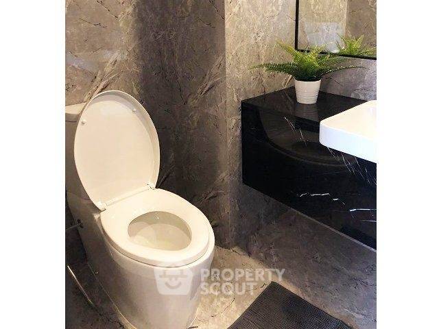 picture Studio Condo at Ashton Asoke near MRT Sukhumvit (ID 2738817) - 5/12