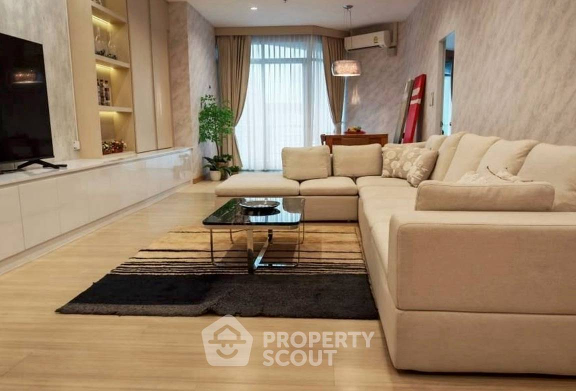 picture 3-BR Condo at Baan Sathorn Chaopraya near BTS Krung Thon Buri (ID 3003303) - 4/7