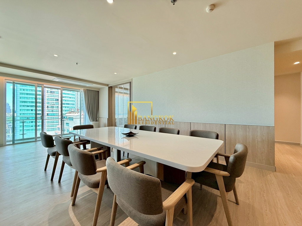 รูป Newly Renovated 4 Bedroom Serviced Apartment in Asoke Area - BR21445AP - รูปที่ 4/57