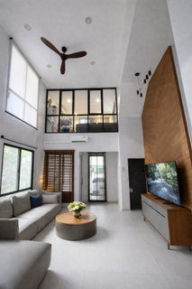 รูปภาพ ให้เช่า | บ้านโมเดิร์น 4 ชั้น โครงการ เอสทารา เฮเวน พัฒนาการ 20 | อนุญาติเลี้ยงสัตว์ ขนาด 250 ตรม.
