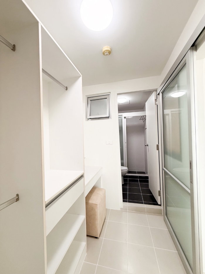 รูป ขาย D Condo รามอินทรา ห้องสวย พร้อมเฟอร์นิเจอร์ใหม่หมด - รูปที่ 11/14