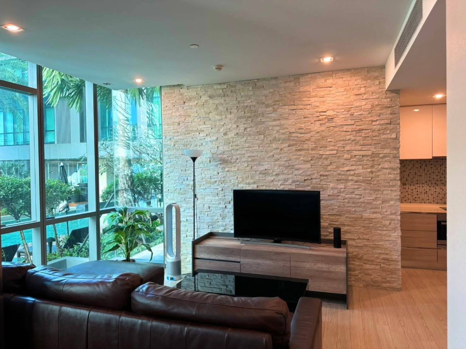 รูป ขาย คอนโด The Room Sukhumvit 21 ห้องสวย ตกแต่งครบพร้อมอยู่ วิวสวน บรรยากาศเงียบ เป็นส่วนตัว ใจกลางอโศก -SW003717 - รูปที่ 4/10