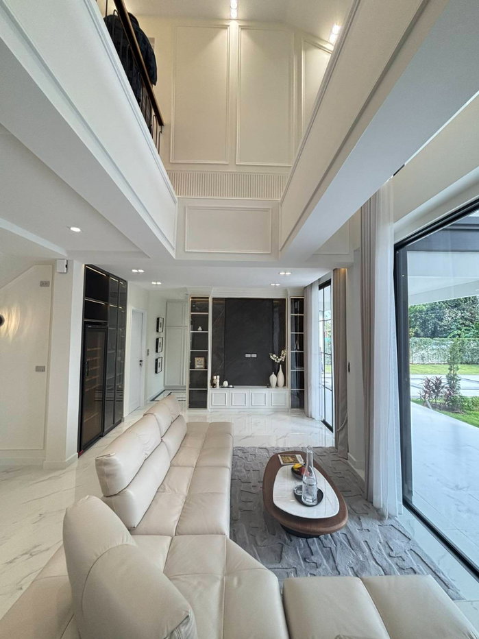 รูป ขายPool Villa สองชั้น บ้านในโครงการ ระบบรักษาความปลอดภัยอย่างดี 6 ห้องนอน 7 ห้องน้ำ #C5MG100757 - รูปที่ 4/25