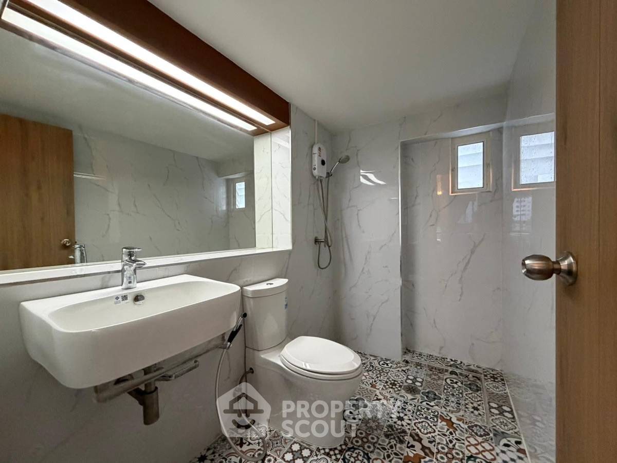 picture 3-BR Condo at Thonglor Tower Condominium near BTS Thong Lor (ID 3006406) - 25/25