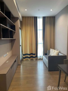 1 Bedroom Condo for sale at The Diplomat Sathorn 2007558