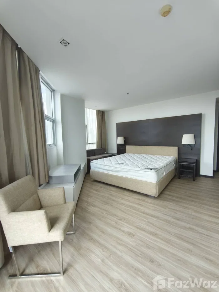 picture 2 Bedroom with beautiful city view 6476040 - 13/28