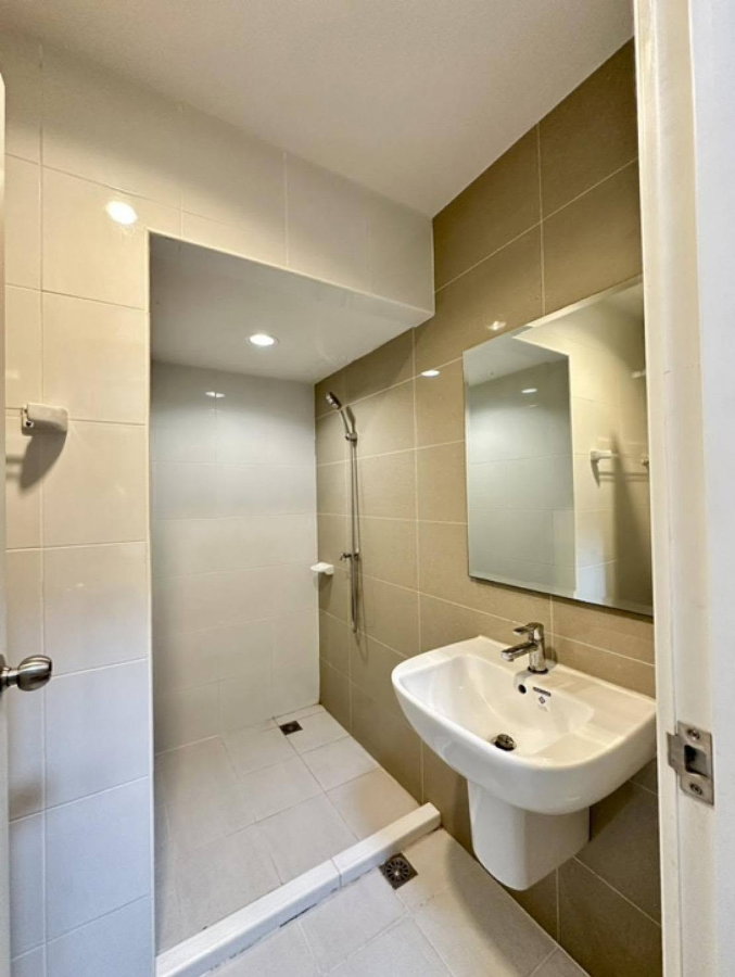 รูป ปล่อยเช่า ทำออฟฟิศได้  เเต่งให้พร้อม‼️ 🏘️ทาวน์โฮม 2 ชั้น👀 หน้าบ้านไม่ชนใคร👀 - รูปที่ 39/39