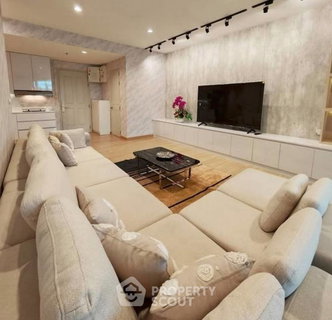 รูปภาพ 3-BR Condo For Rent, Baan Sathorn Chaopraya Near BTS Krung Thon Buri (ID 3003303)