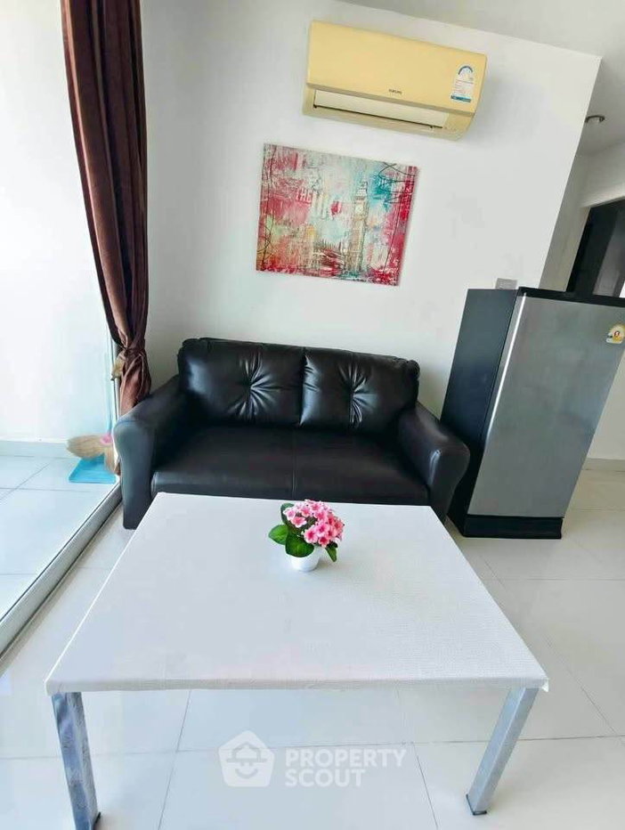 picture 1-BR Condo at Amazon Residence Pattaya Condominiums close to Pattaya (ID 3005424) - 2/8